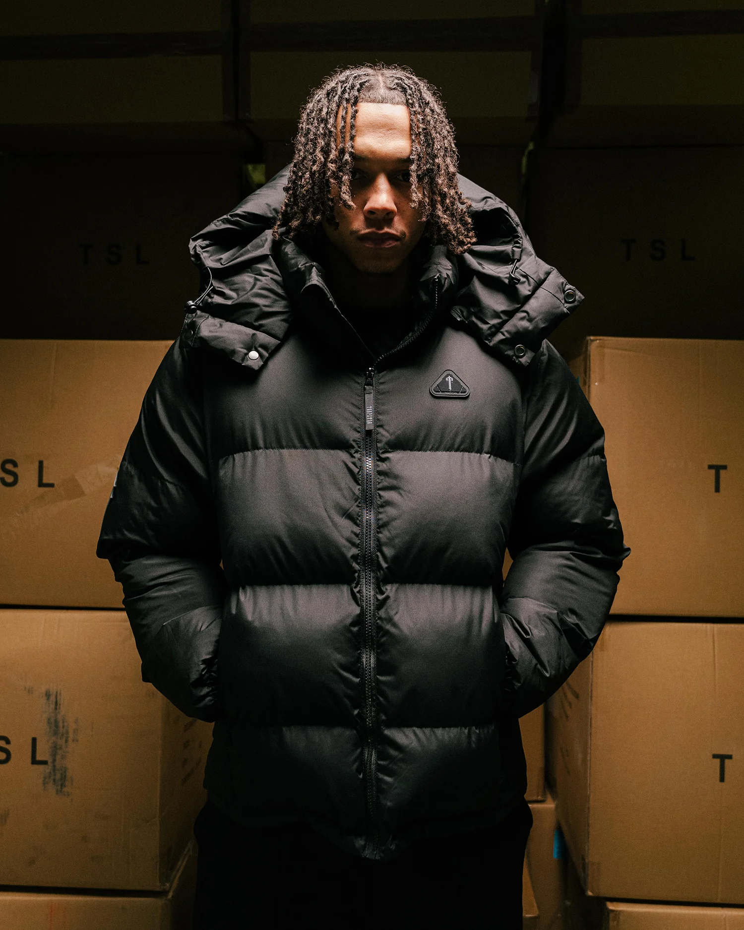 Irongate Arch Puffer - Blackout - Image 4